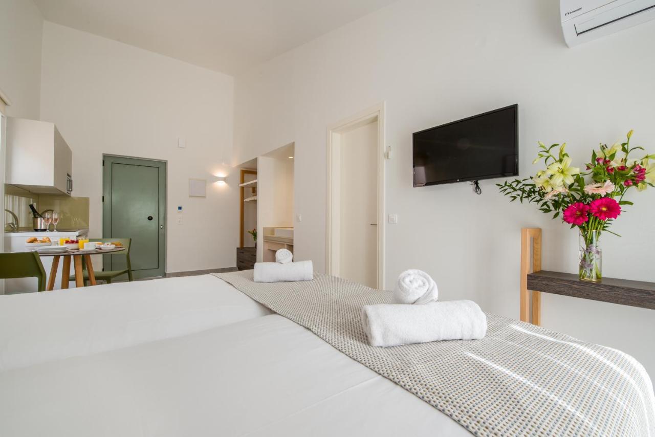 Lotus Hotel Apartments 카토다라초 외부 사진