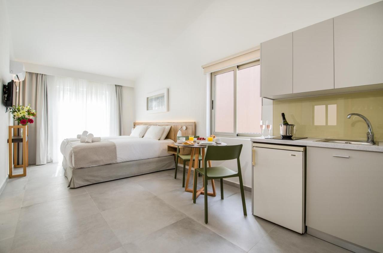 Lotus Hotel Apartments 카토다라초 외부 사진