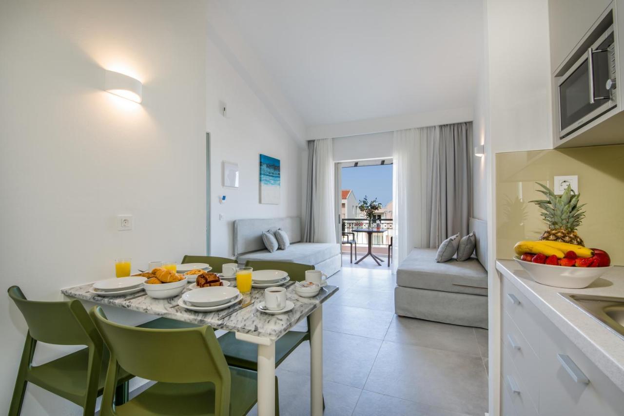 Lotus Hotel Apartments 카토다라초 외부 사진