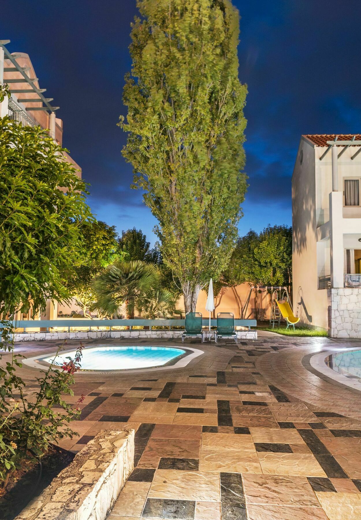 Lotus Hotel Apartments 카토다라초 외부 사진