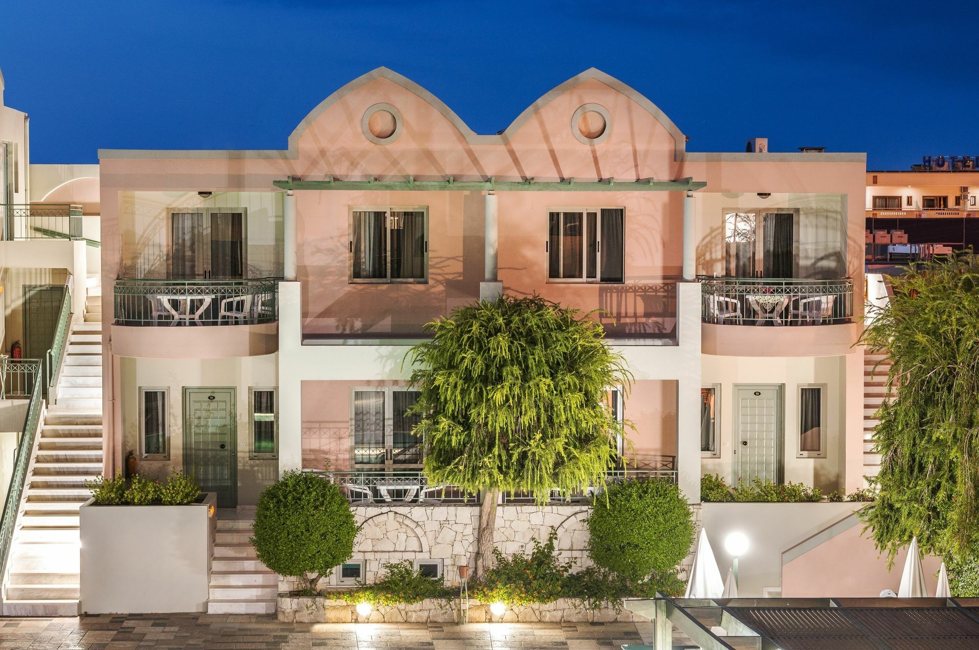 Lotus Hotel Apartments 카토다라초 외부 사진